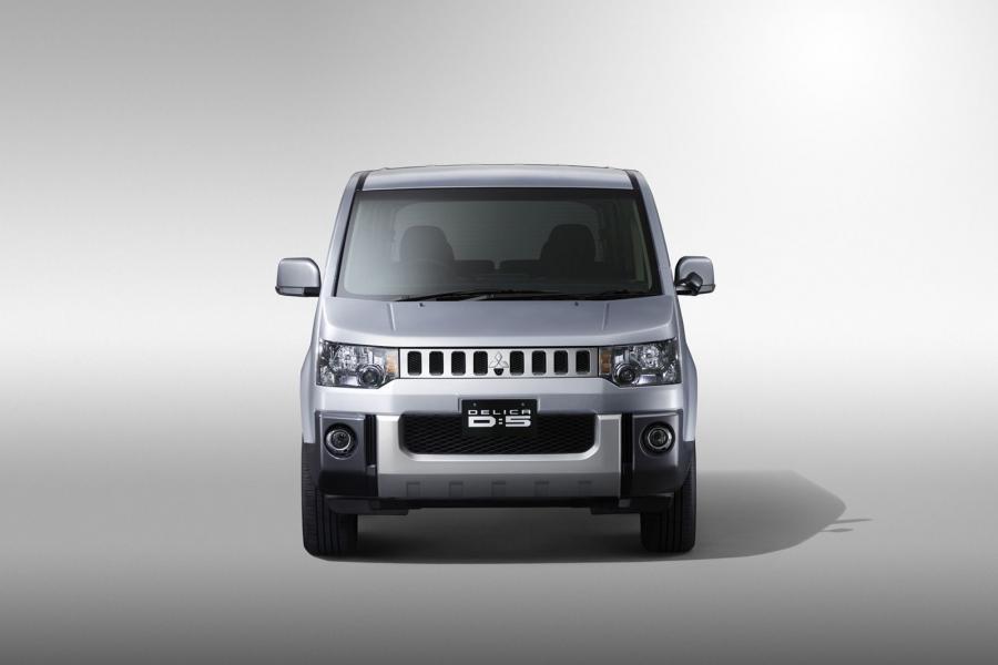  Mitsubishi Delica 2007 года  (фото 12 из 23)